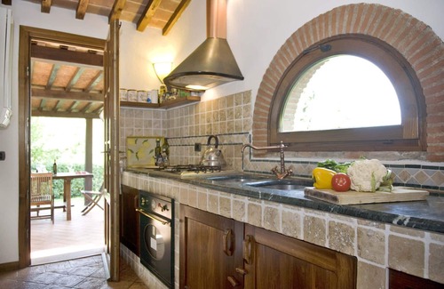 Montopoli in Val d'Arno Villa | Wonderful private villa for 5 guests with WIFI, A/C, private pool, TV, patio and panoramic view