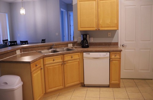 Loughman Condo | Your next magical getaway! Spacious 3 bedroom, 2 bath condo with pool access!