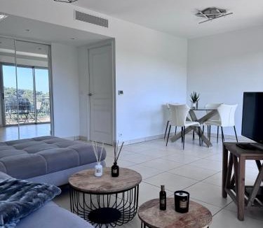 Biot Apartment | Évasion à Biot