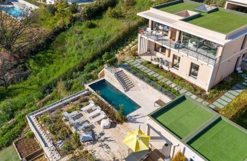 Cagnes-sur-Mer Villa | 06BK - Superb contemporary sea-view villa