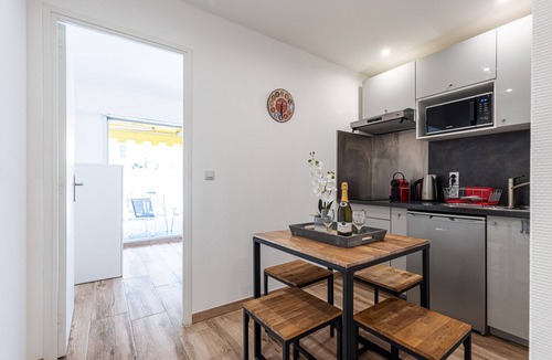 Saint-Sylvestre Apartment | 1 Bdr Large Terrace