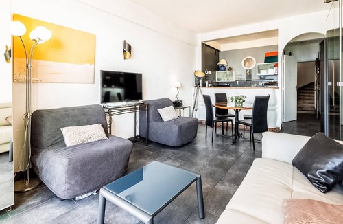 Juan-les-Pins Apartment | 1 bedroom accommodation in Juan les Pins