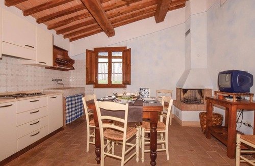 Toiano Apartment | 1 bedroom nice apartment in Toiano PI