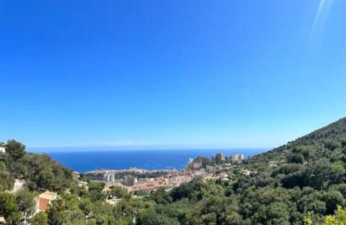 La Turbie House | 10 min de Monaco petite maison avec jardin vue mer et rocher de Monaco