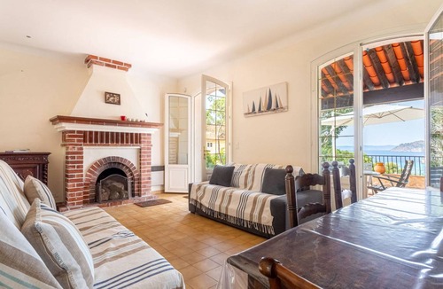Le Rayol House | 100 m² House ∙ 1 bedroom ∙ 8 guests