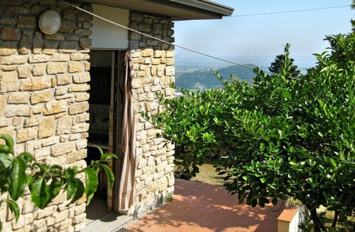 Corsanico Other | 100 m² Accommodation ∙ 2 bedrooms ∙ 5 guests