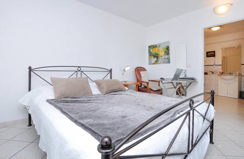 Falicon Apartment | 100 m² Apartment ∙ 2 bedrooms ∙ 5 guests