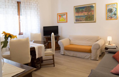 Vecchiano Apartment | 100 m² Apartment ∙ 2 bedrooms ∙ 5 guests