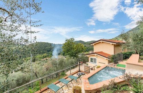 Camaiore House | 100 m² House ∙ 4 bedrooms ∙ 7 guests