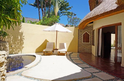 Sunset Road Villa | 1000 m² Villa ∙ 5 bedrooms ∙ 10 guests
