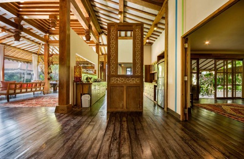 Berawa Villa | 1000 m² Villa ∙ 7 bedrooms ∙ 14 guests