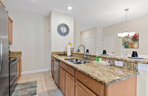 Calabria House | 10min To Disney, Private Pool, Security Gated, Luxury stay in Kissimmee Orlando
