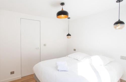 Saint-Jean-Cap-Ferrat Apartment | #11 Alex suite terrace parking AC 2 BDR 5mins to sea
