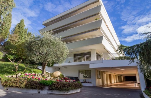La Croix des Gardes Apartment | 110 m² Apartment ∙ 2 bedrooms ∙ 6 guests