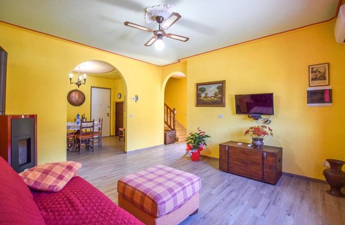 Camaiore House | 110 m² House ∙ 3 bedrooms ∙ 6 guests