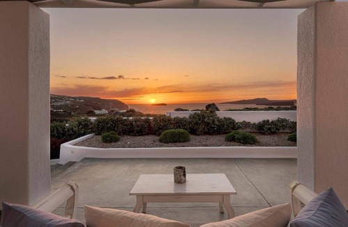 Akrotiri House | 111 m² House ∙ 3 bedrooms ∙ 6 guests