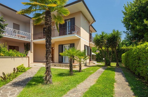 Marina di Pietrasanta House | 120 m² House ∙ 4 bedrooms ∙ 8 guests