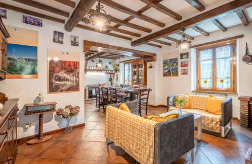 Stazzema House | 120 m² House ∙ 3 bedrooms ∙ 6 guests