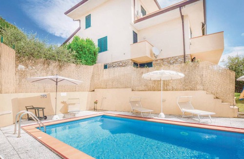 Corsanico House | 120 m² House ∙ 4 bedrooms ∙ 10 guests
