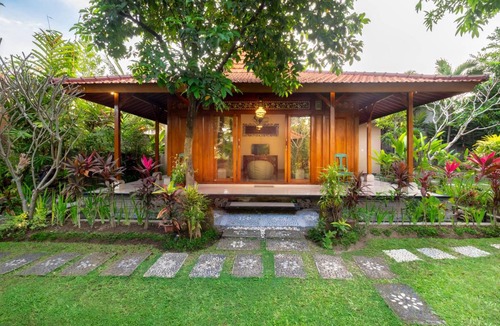Sukawati Resort | 120 m² Resort ∙ 4 guests