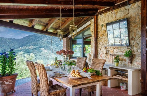 Pescia Villa | 120 m² Villa ∙ 2 bedrooms ∙ 4 guests