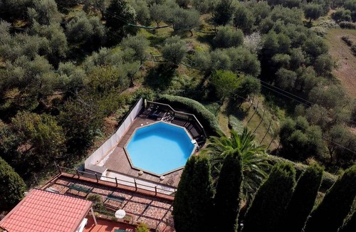 Chiatri Villa | 120 m² Villa ∙ 4 bedrooms ∙ 8 guests