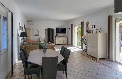 Fayence House | 130 m² Maisonette ∙ 3 bedrooms ∙ 6 guests