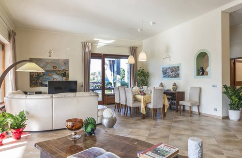 Cinquale Villa | 139 m² Villa ∙ 4 bedrooms ∙ 8 guests