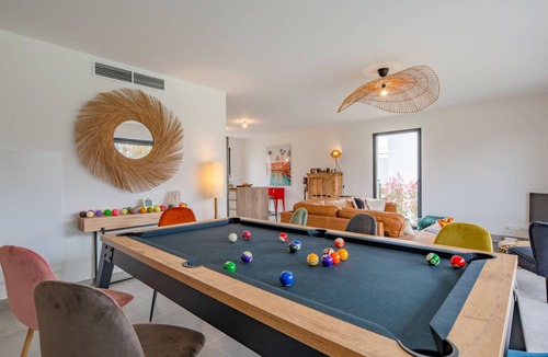 La Roquette-sur-Siagne Villa | 140 m² Villa ∙ 1 bedroom ∙ 8 guests