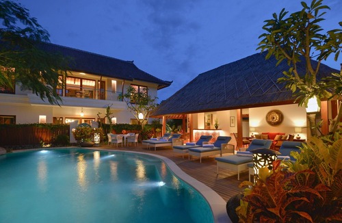 Kesiman Villa | 14BR Private Villa For A Large Group In Sanur - 12Min Drive To Sanur Beach!