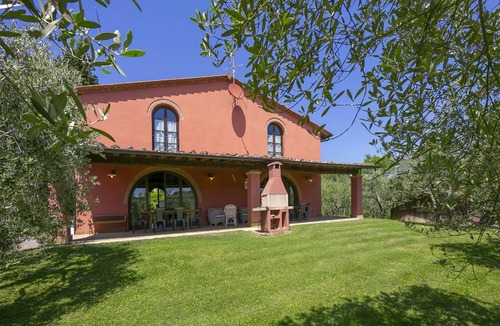 Montopoli in Val d'Arno House | 150 m² House ∙ 4 bedrooms ∙ 9 guests