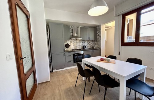 Pisa Apartment | 150 m² Apartment ∙ 3 bedrooms ∙ 6 guests