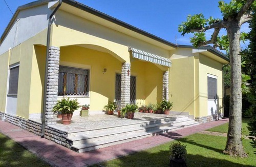 Lido di Camaiore House | 150 m² House ∙ 3 bedrooms ∙ 6 guests