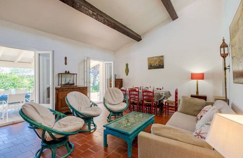 La Nartelle House | 150 m² House ∙ 4 bedrooms ∙ 8 guests
