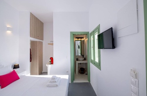 Pyrgos Apartment | 16 m² Apartment ∙ 2 guests