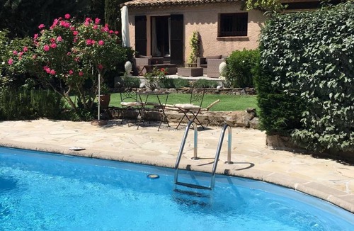 La Mole House | 160 m² House ∙ 3 bedrooms ∙ 6 guests
