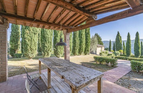 Radda in Chianti Villa | 162 m² Villa ∙ 3 bedrooms ∙ 6 guests