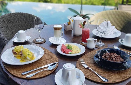 Sayan Resort | 164 m² Resort ∙ 3 bedrooms ∙ 8 guests