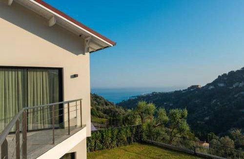 Menton House | 165 m² House ∙ 1 bedroom ∙ 10 guests