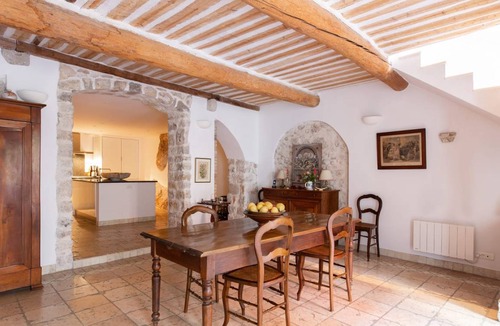 Antibes Old Town House | 170 m² House ∙ 3 bedrooms ∙ 6 guests