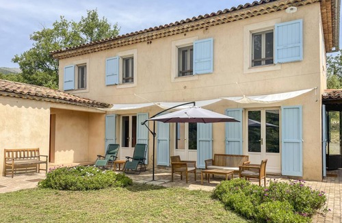 Tourrettes-sur-Loup Villa | 174 m² Villa ∙ 4 bedrooms ∙ 10 guests