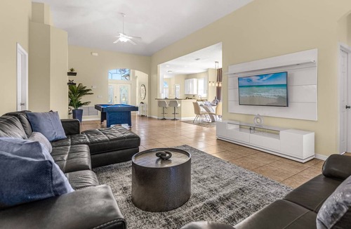 Crystal Cove House | 193 m² House ∙ 4 bedrooms ∙ 8 guests