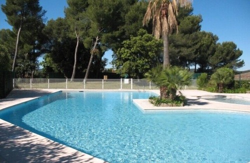Biot Apartment | 1bedroom flat with terrasse and panoramic sea view over la Baie des Anges