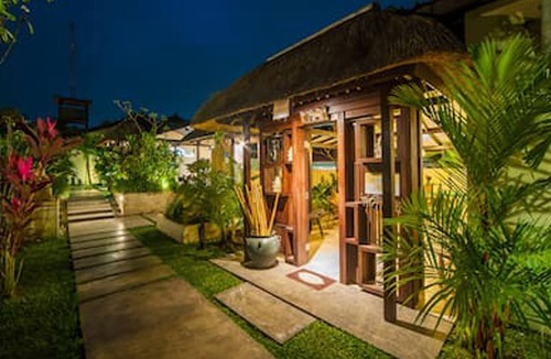 Melayang Villa | 2 BDRM Villa Damai Gajah, Ubud