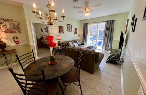 Windsor Hills Apartment | 2 Bed 2 Bath Condo First Floor Windsor Hills