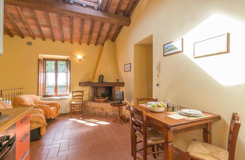 Monticiano House | 2 bedroom accommodation in Monticiano SI