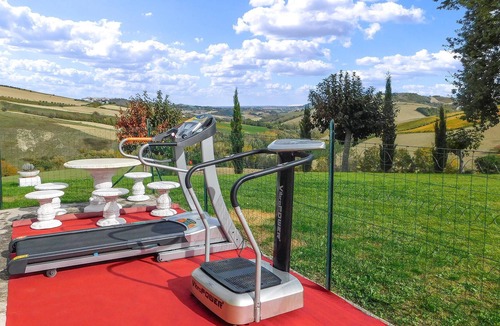 Cossignano House | 2 bedroom accommodation in Cossignano