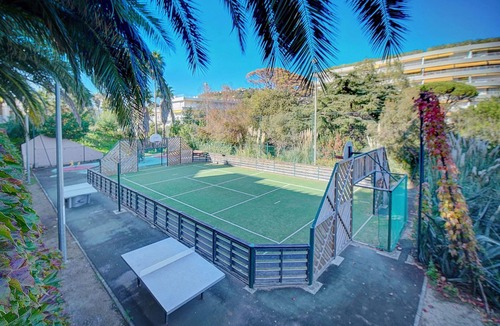 Cannes La Bocca Apartment | 2 Bedroom Apartment in Cannes