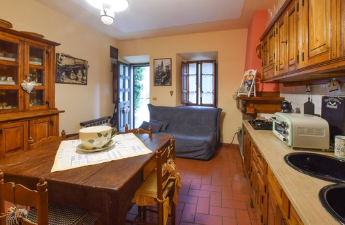 Gioviano House | 2 bedroom awesome home in Gioviano