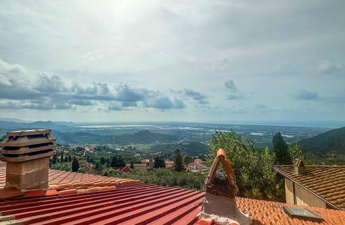 Corsanico House | 2 bedroom beautiful home in Corsanico